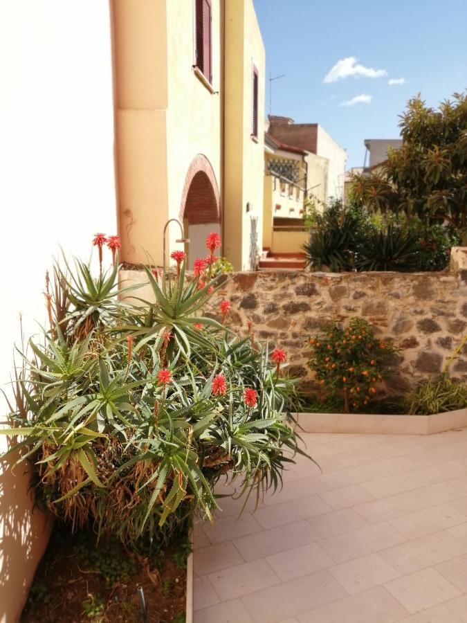 לינה וארוחת בוקר אורוסיי Casa Saba מראה חיצוני תמונה